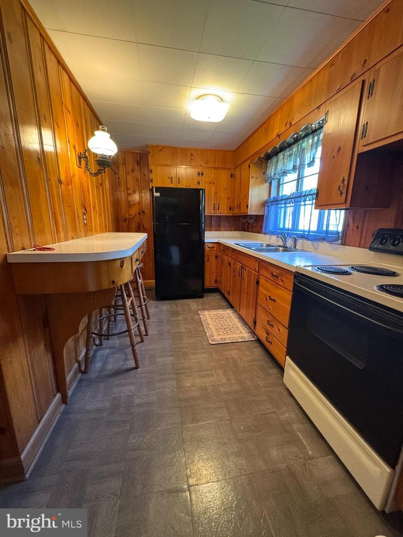 1128 Sunnyside Drive photo 5