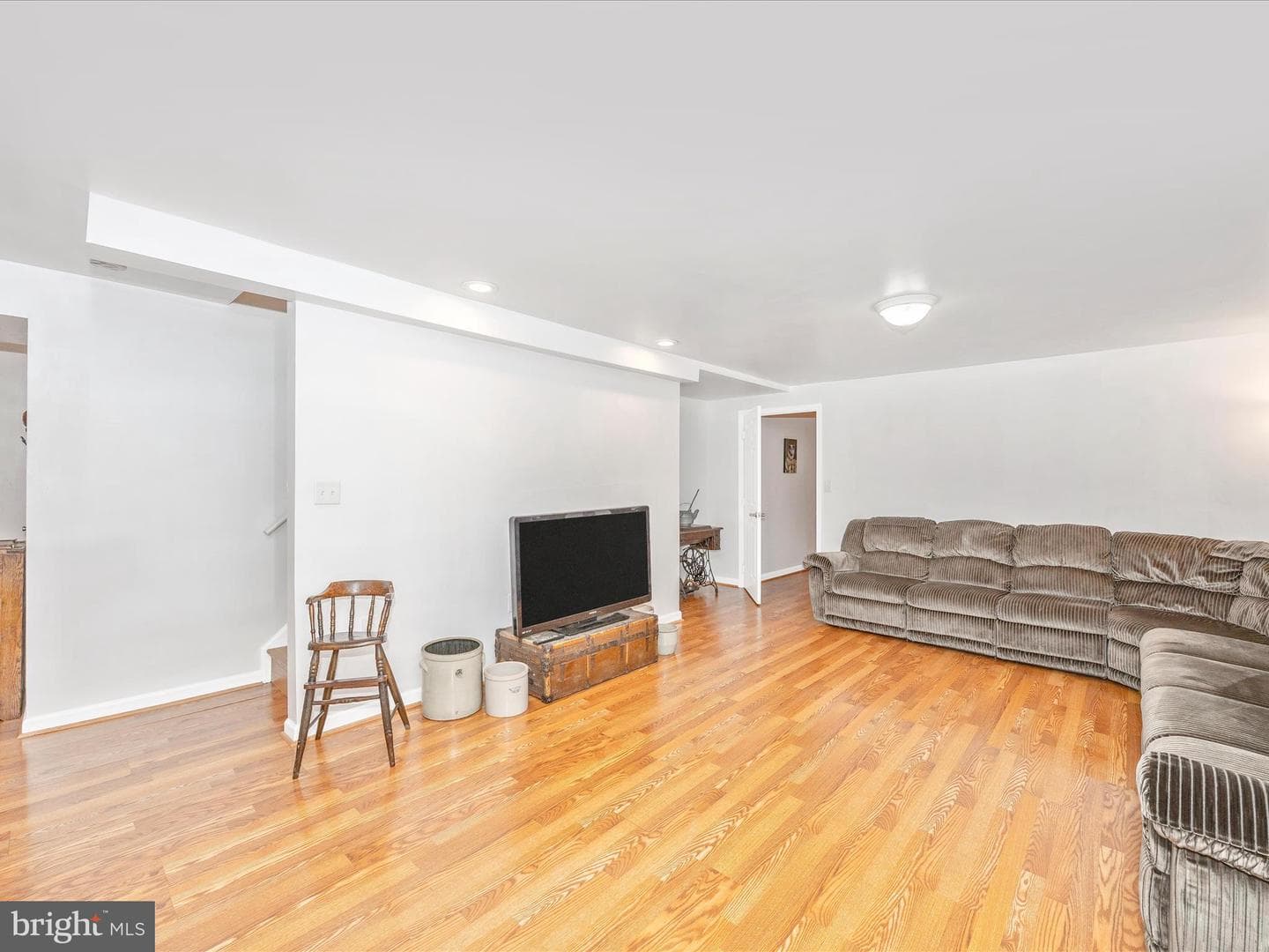 19532 Carrie Court photo 38