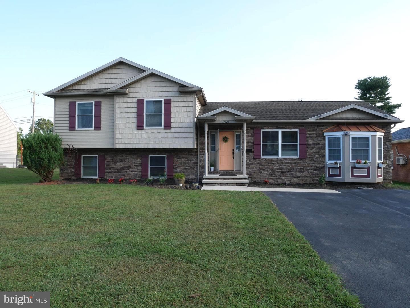 17325 Diane Drive photo 4