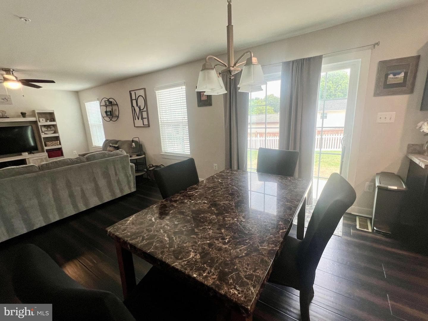 118 W Wing Way photo 5