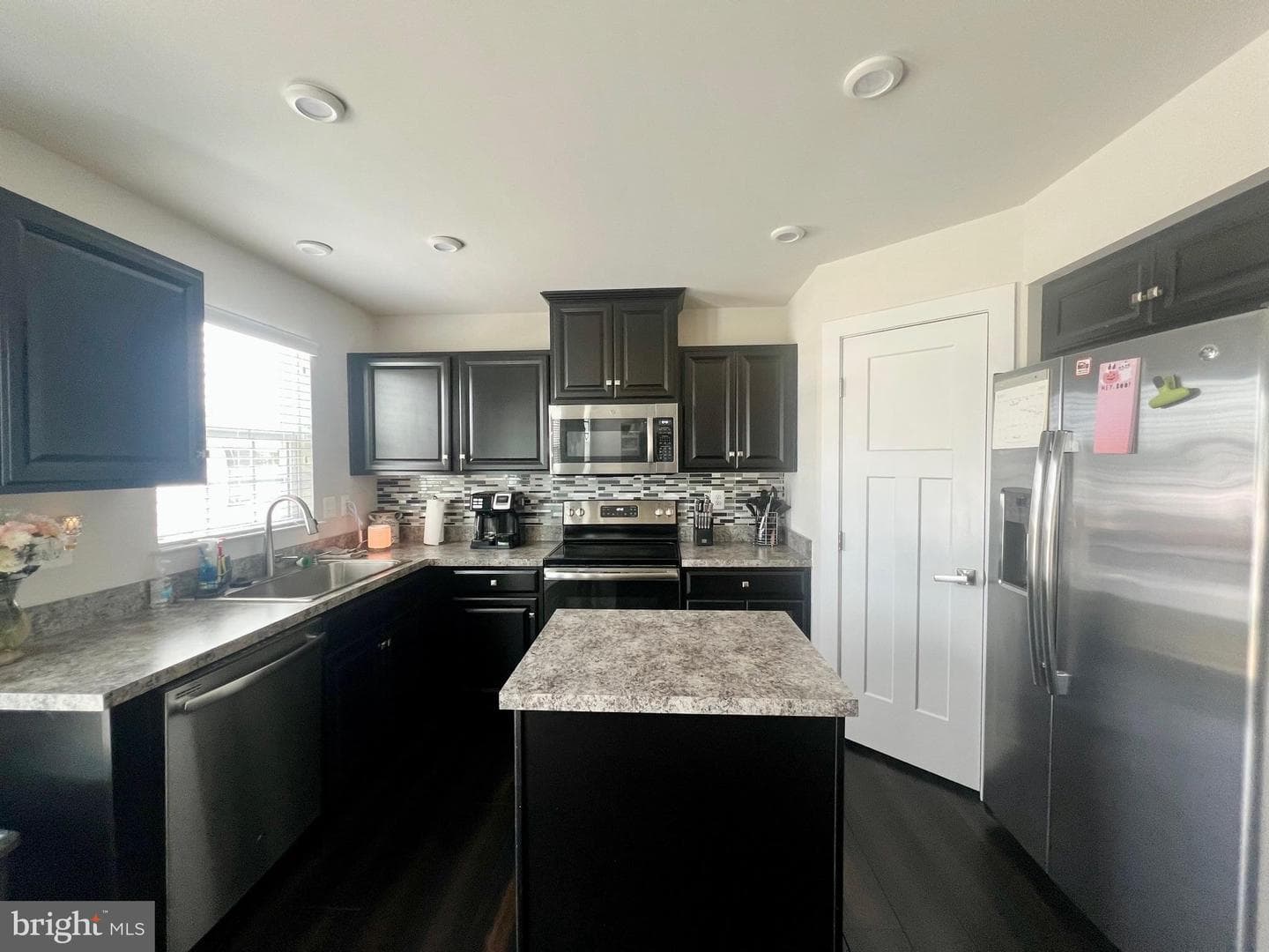 118 W Wing Way photo 8