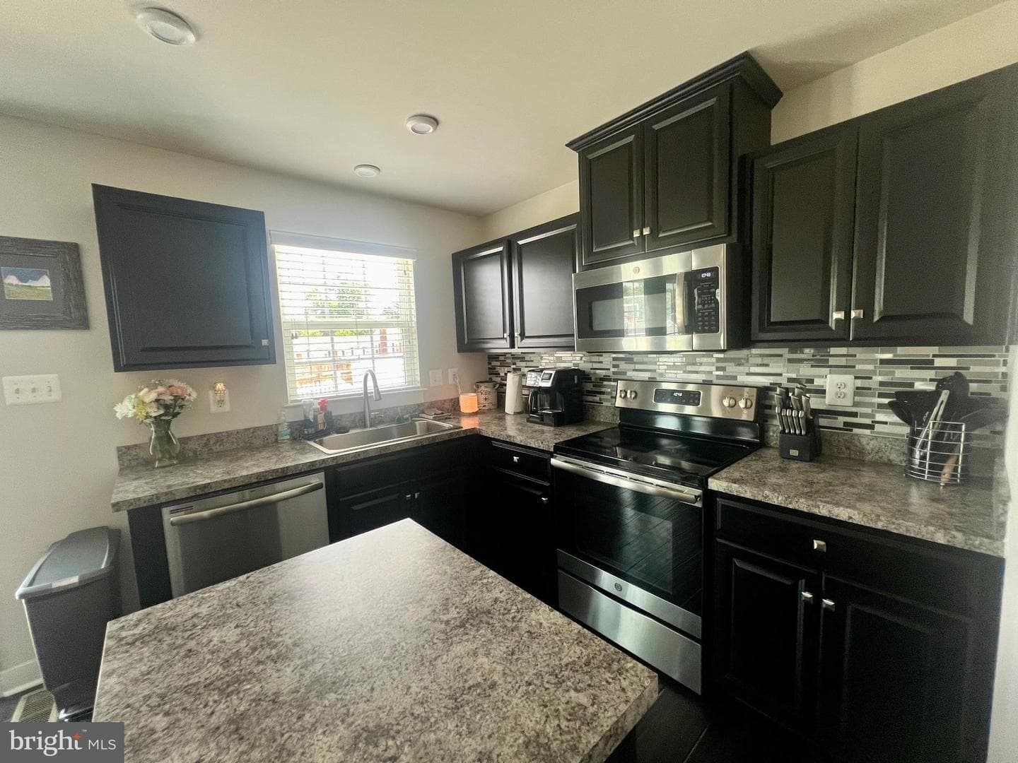 118 W Wing Way photo 9