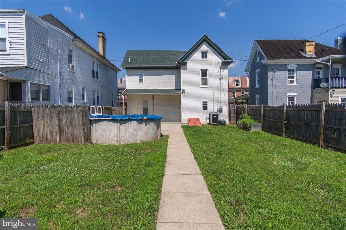 550 N Mulberry Street photo 21