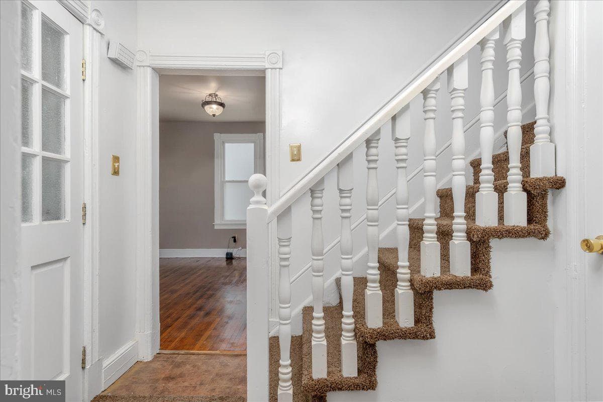 550 N Mulberry Street photo 7