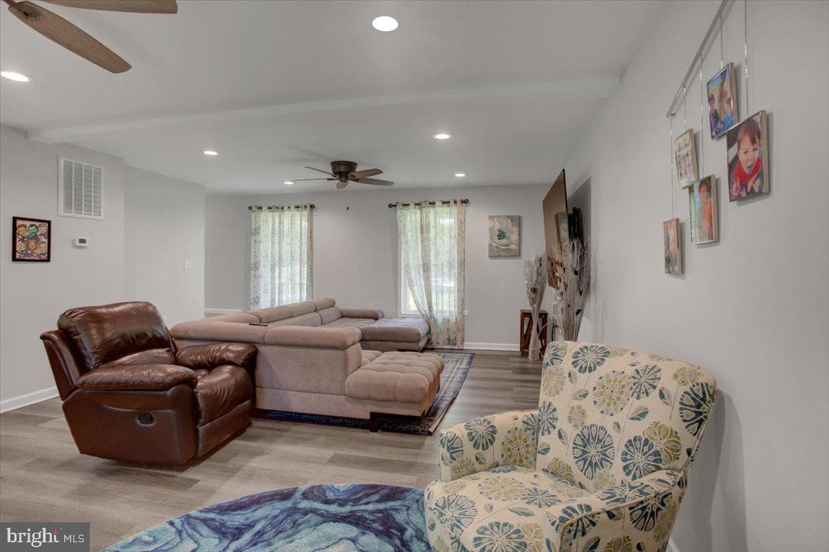 13435 Kretsinger Road photo 13
