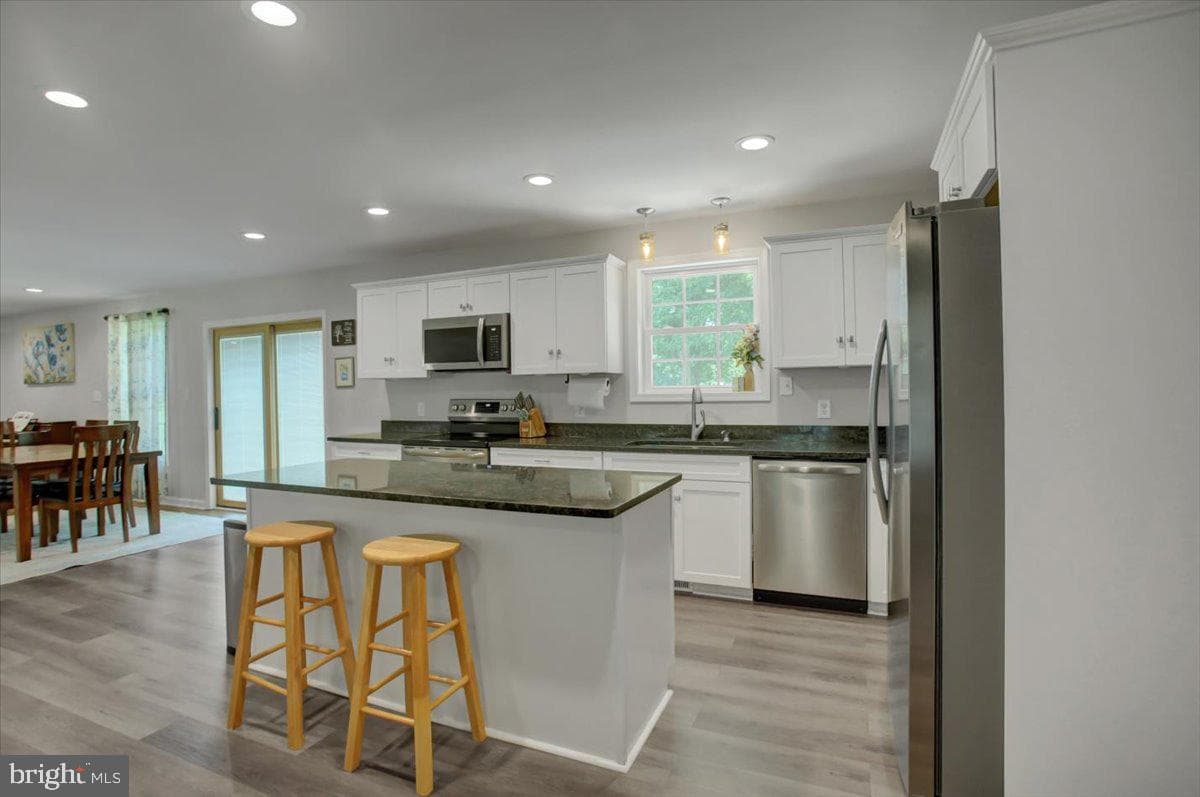 13435 Kretsinger Road photo 5