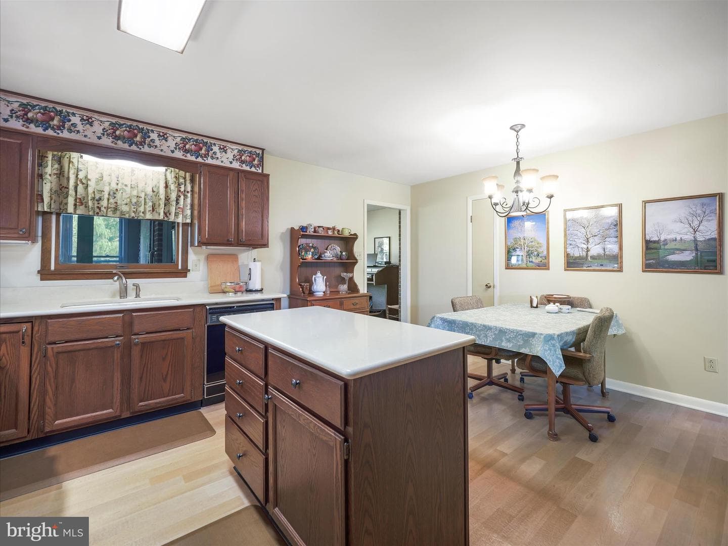 11808 Saint Marys Court photo 18