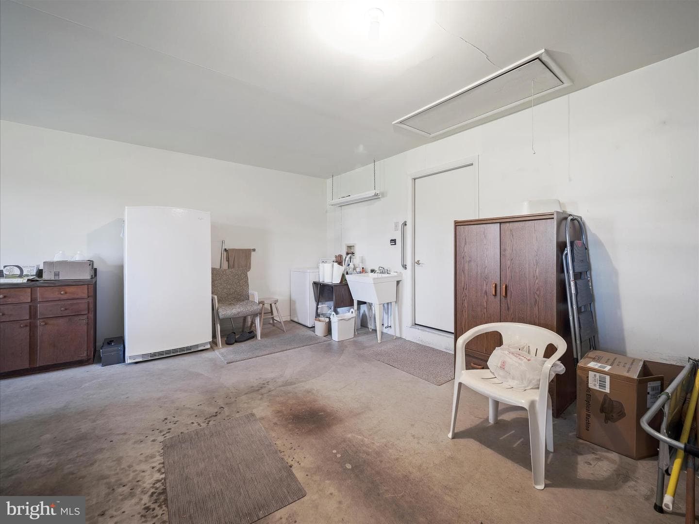 11808 Saint Marys Court photo 33