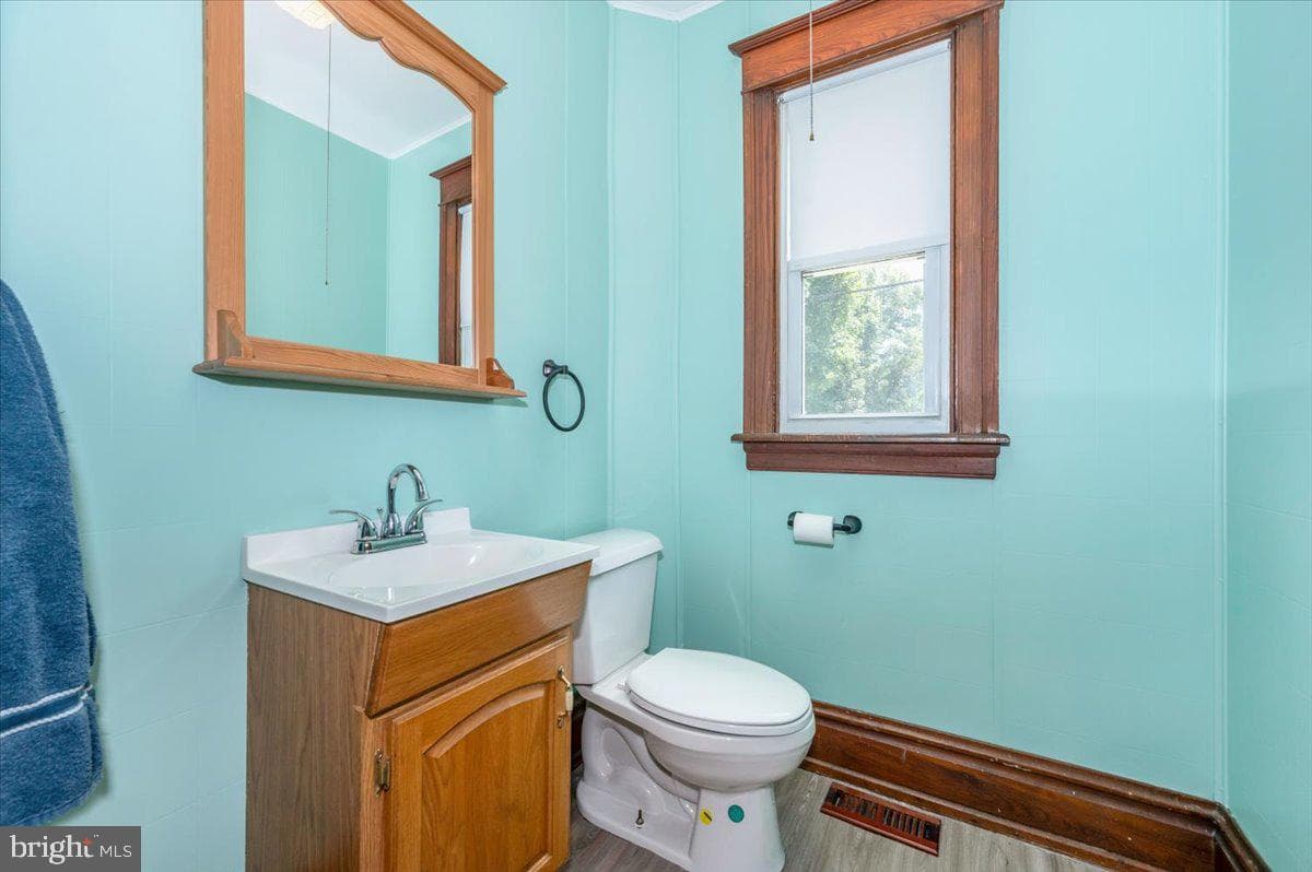 11113 Glenside Avenue photo 25