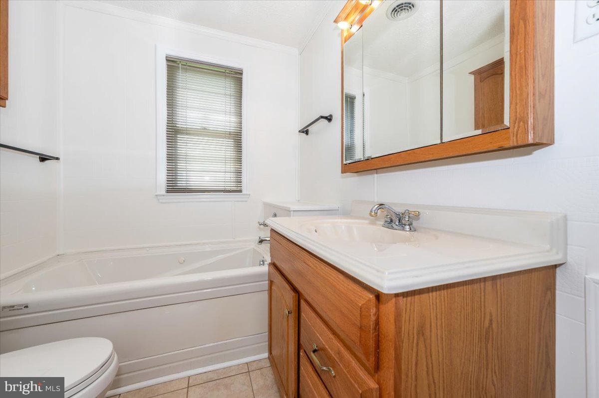11113 Glenside Avenue photo 44