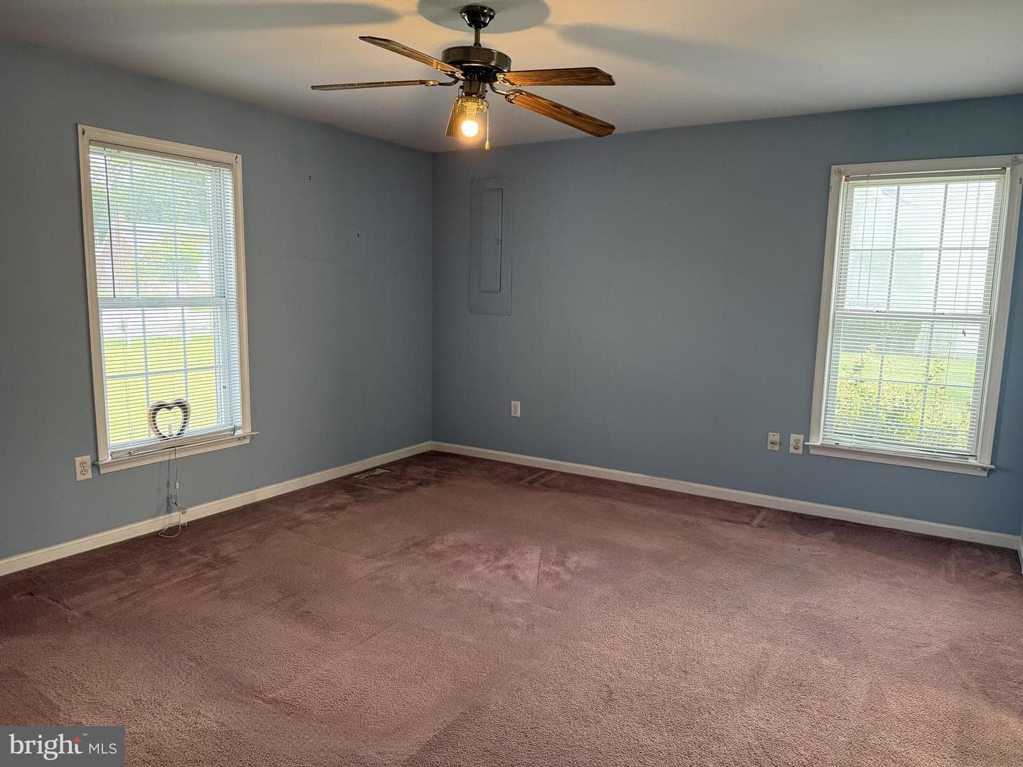 14102 Maugansville Road photo 11