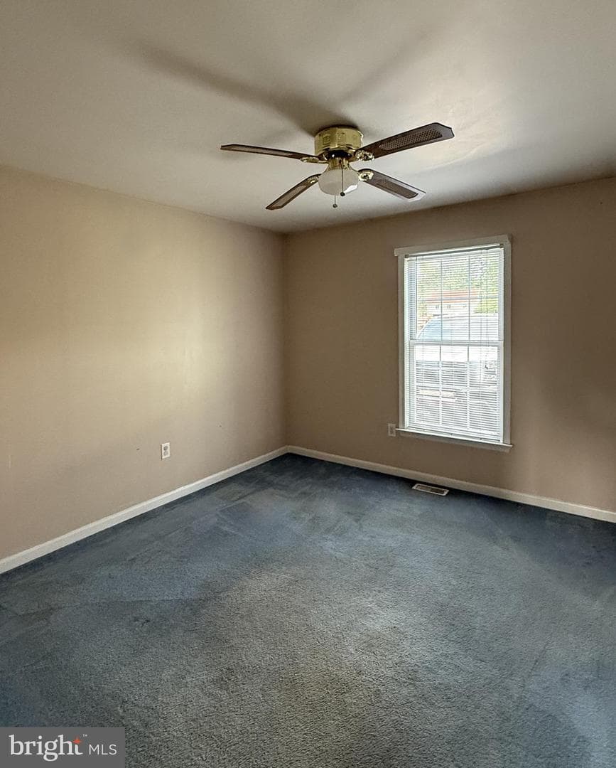 14102 Maugansville Road photo 23