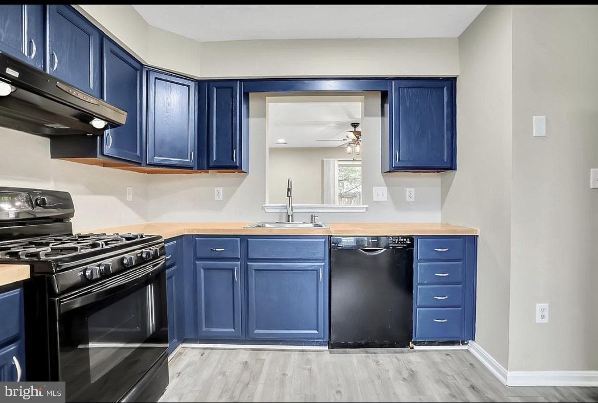 20137 Daniels Circle photo 5