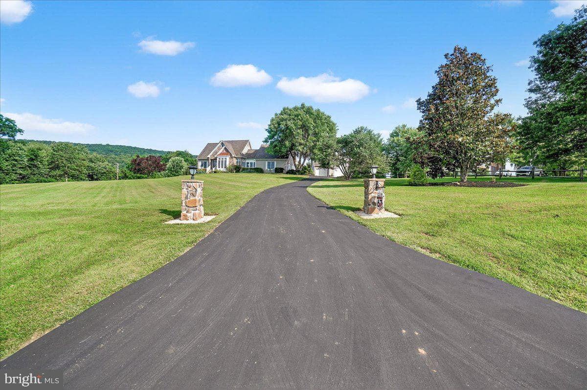 3117 Valley View Court photo 74