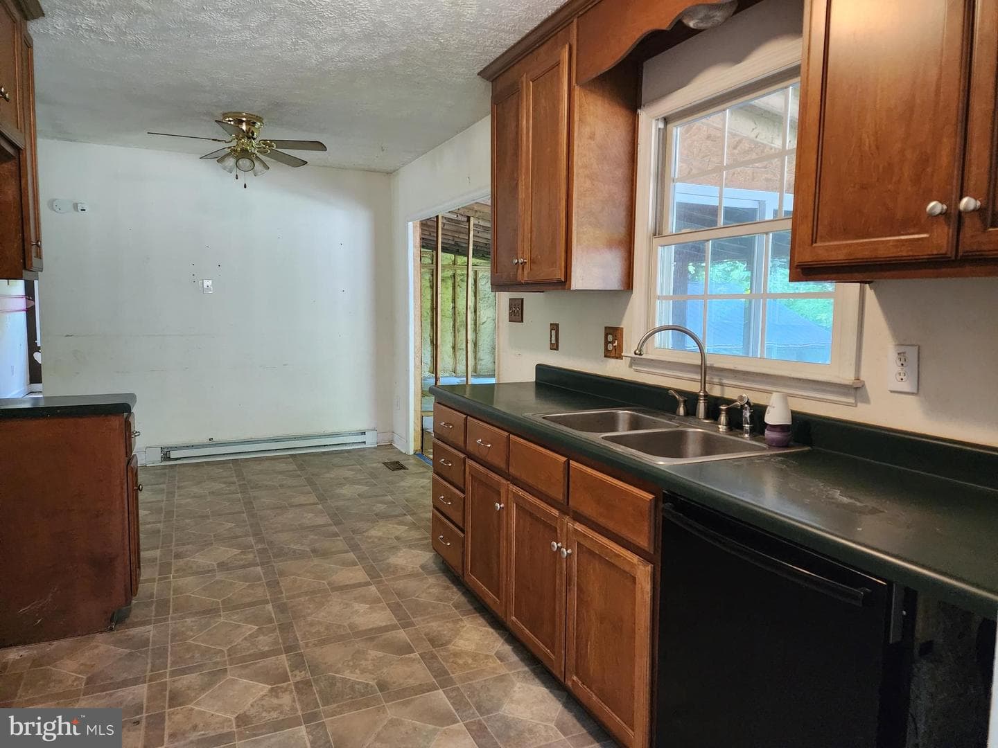 4850 Porterstown Road photo 6