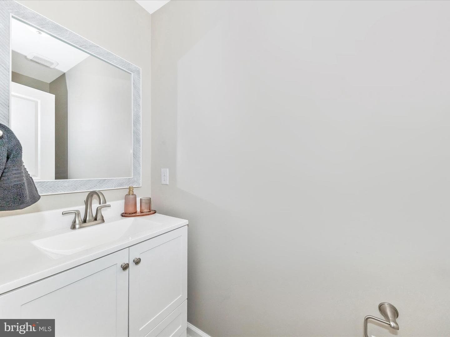 13617 Pulaski Drive photo 19