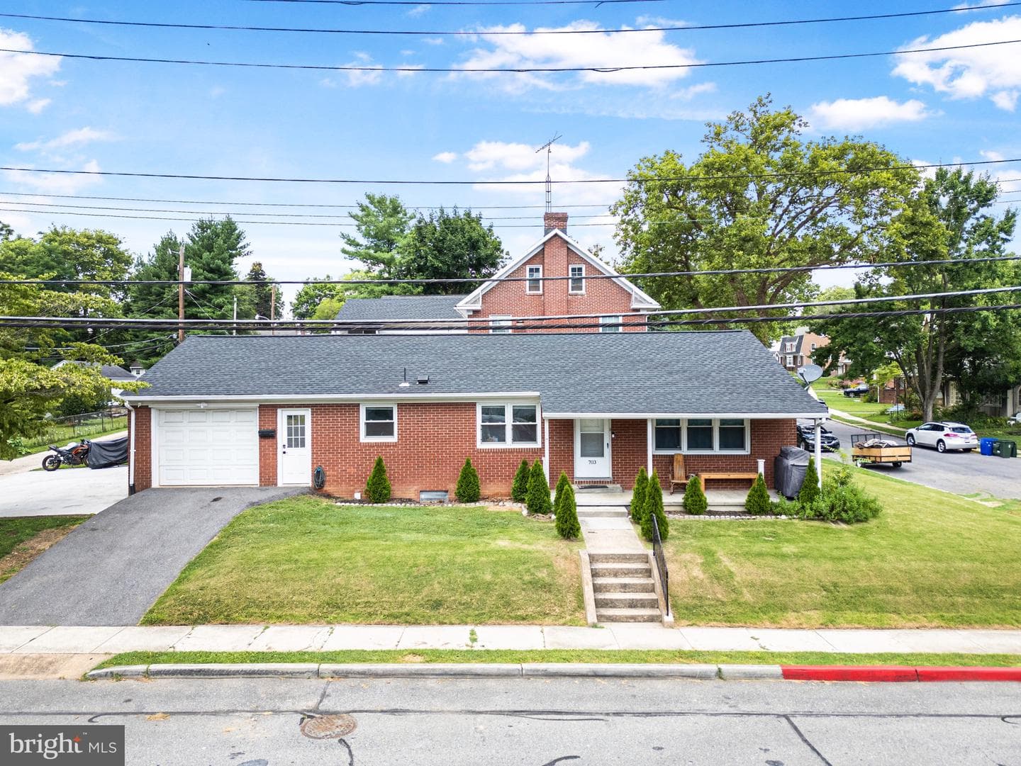 703 Virginia Avenue photo 1