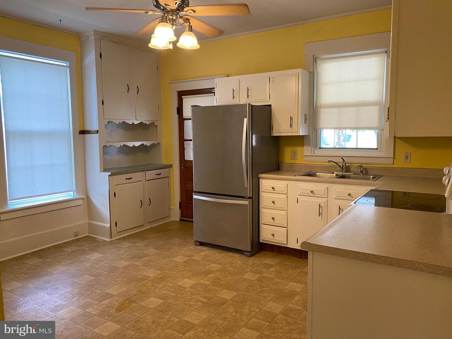 426 Jefferson Street photo 19