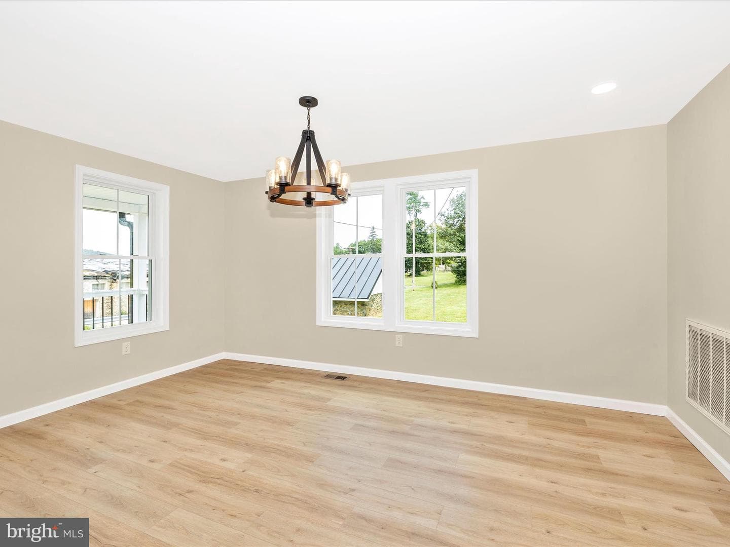 14241 Ritchie Road photo 13