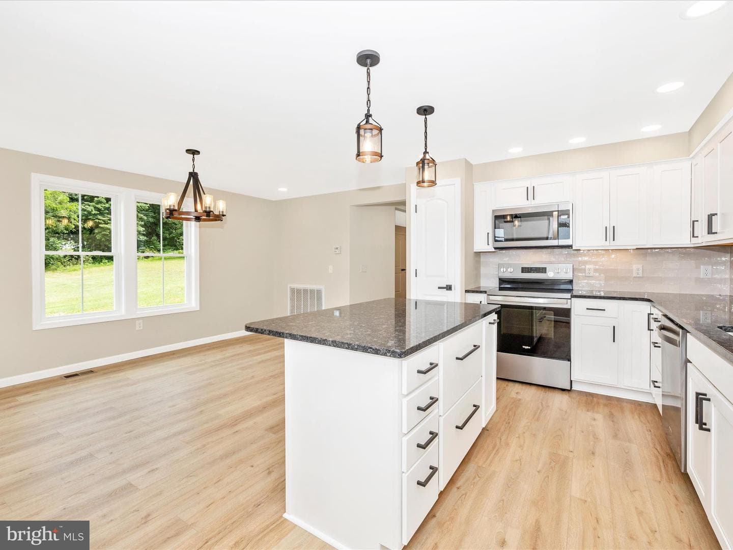 14241 Ritchie Road photo 19