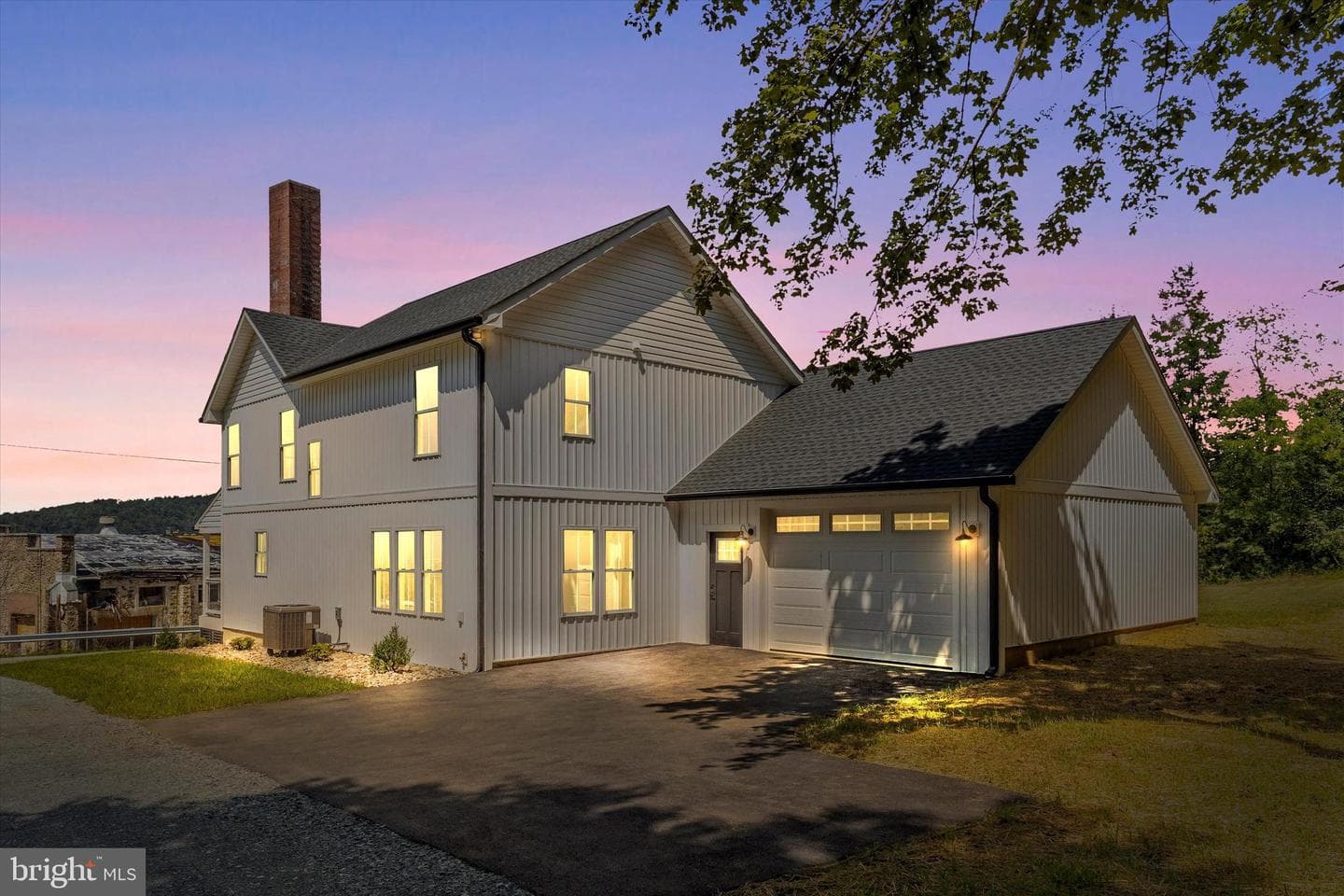 14241 Ritchie Road photo 4