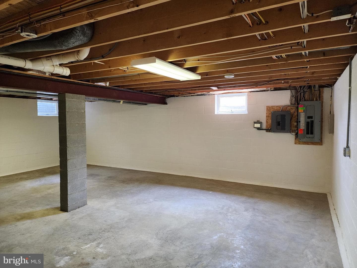 5 Dartmouth Drive photo 35