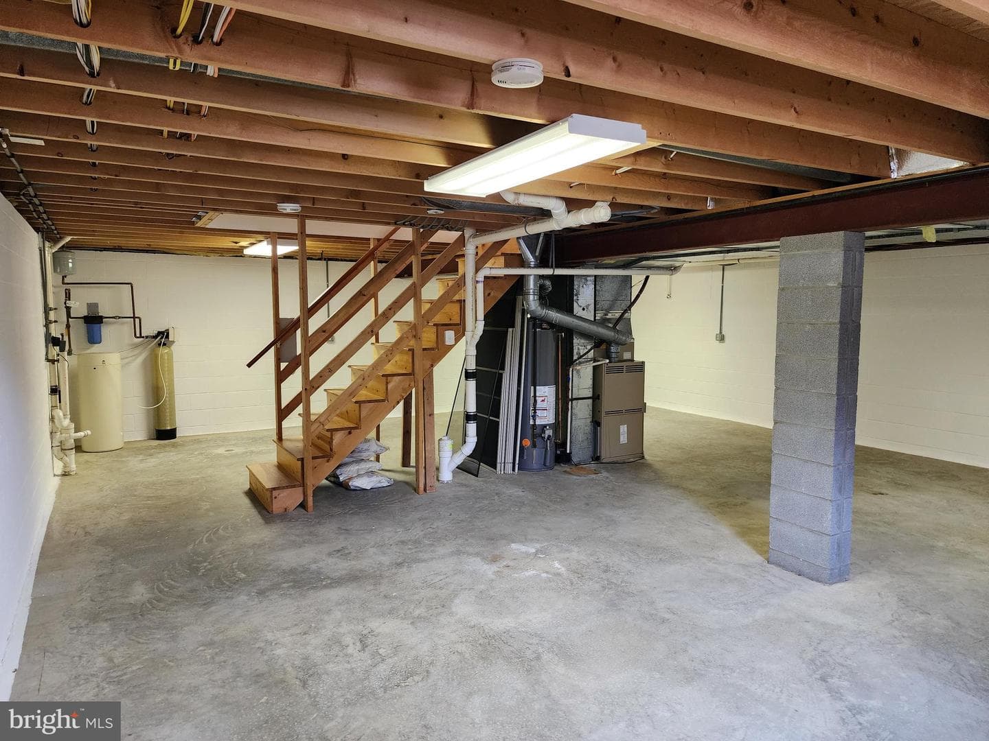 5 Dartmouth Drive photo 36