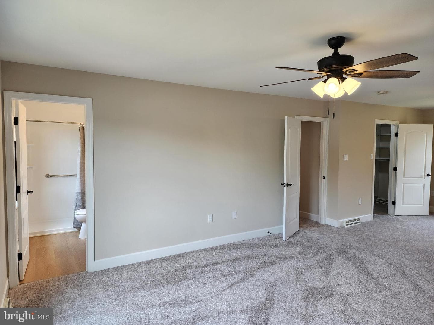5 Dartmouth Drive photo 58