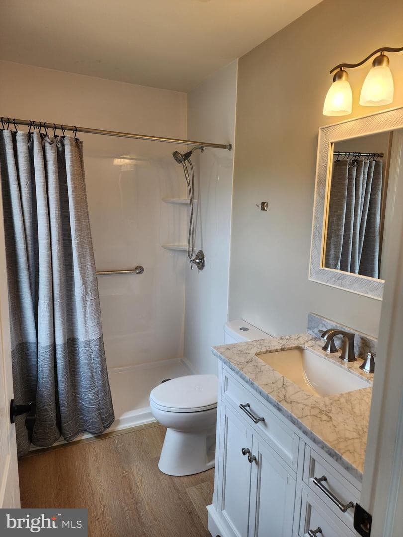 5 Dartmouth Drive photo 60