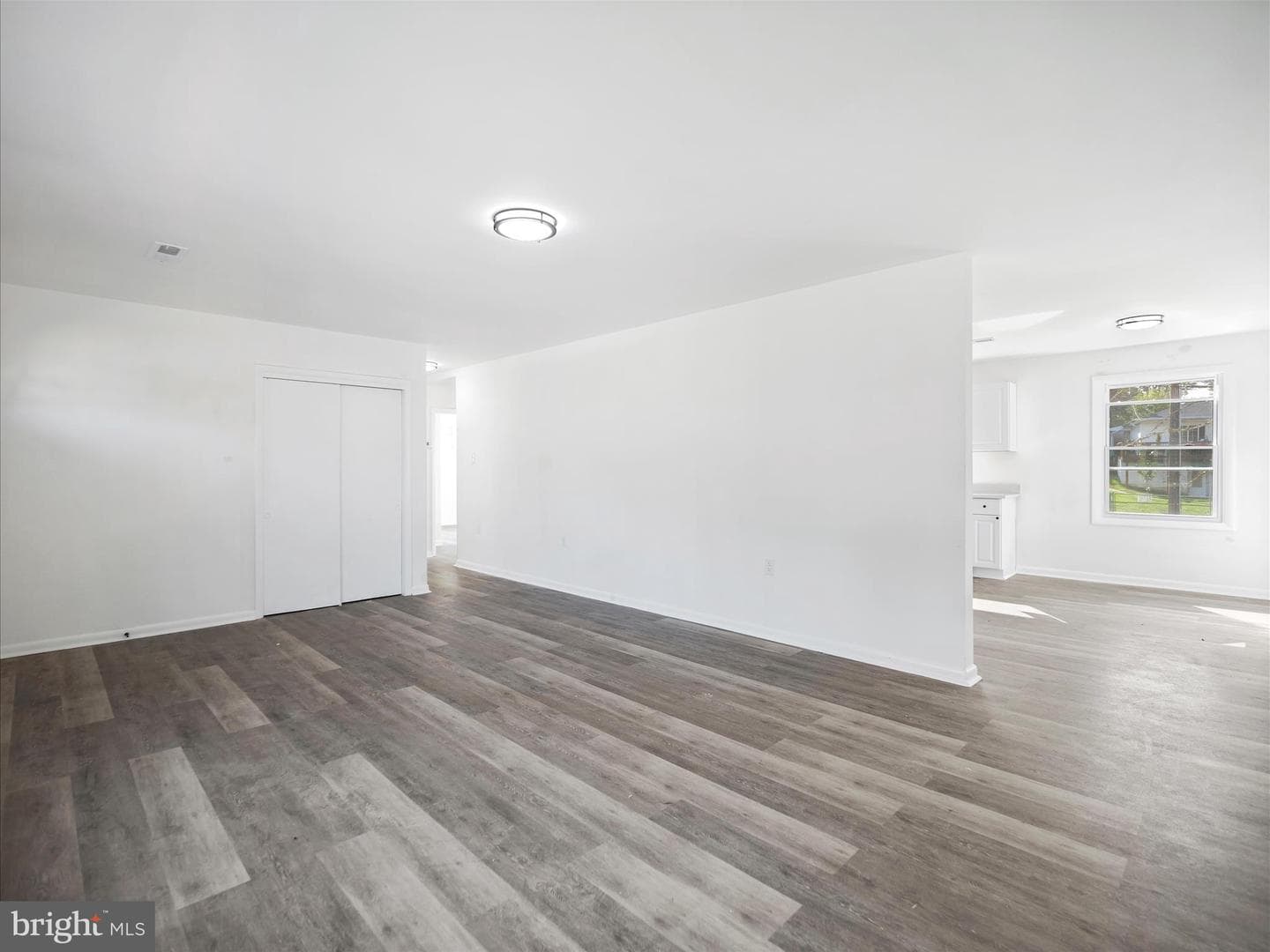 870 Pine Street photo 16