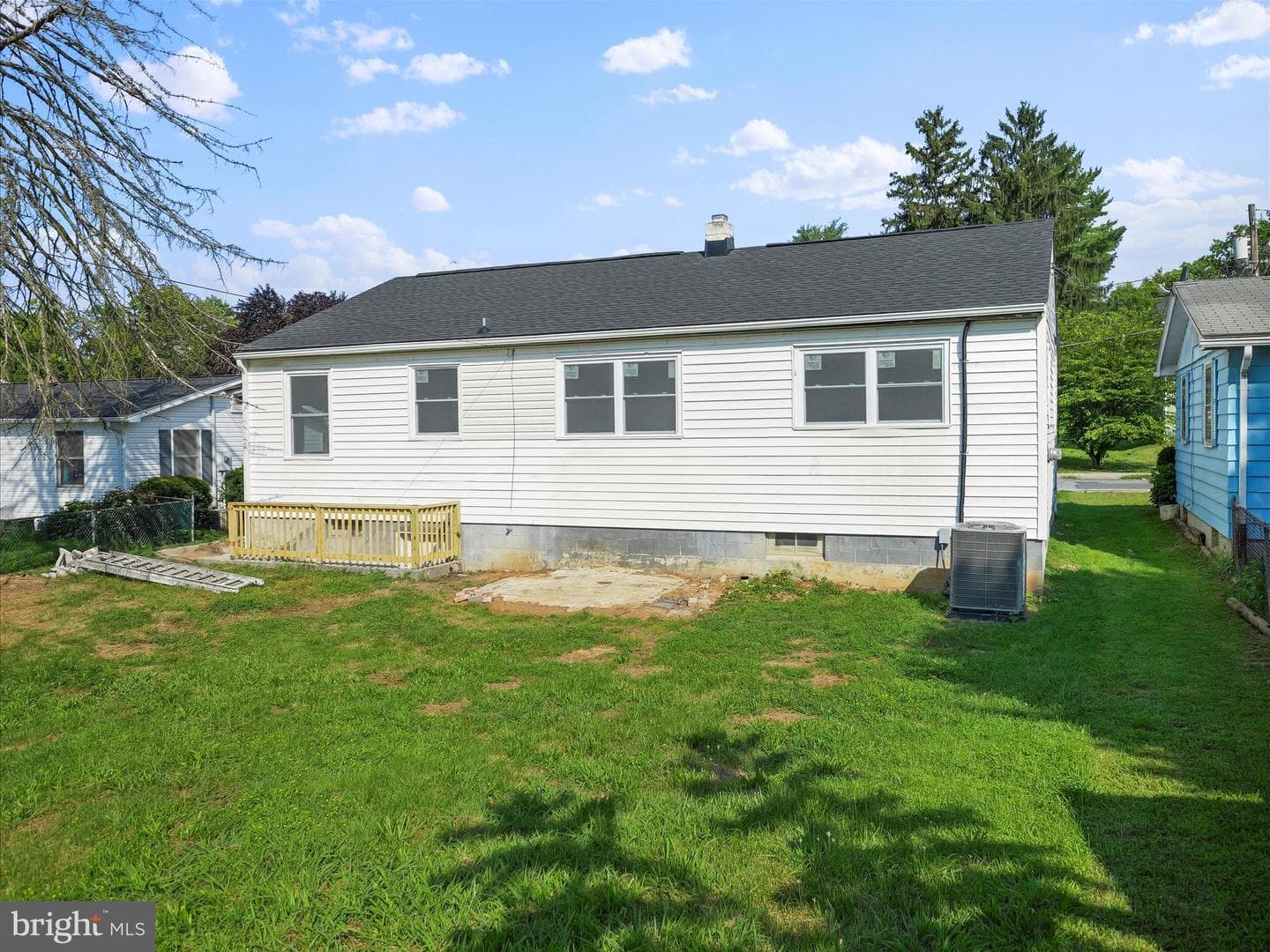 870 Pine Street photo 25