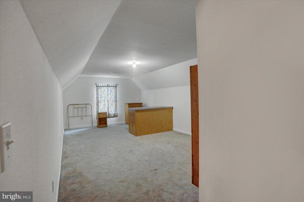 6911 Tommytown Road photo 24