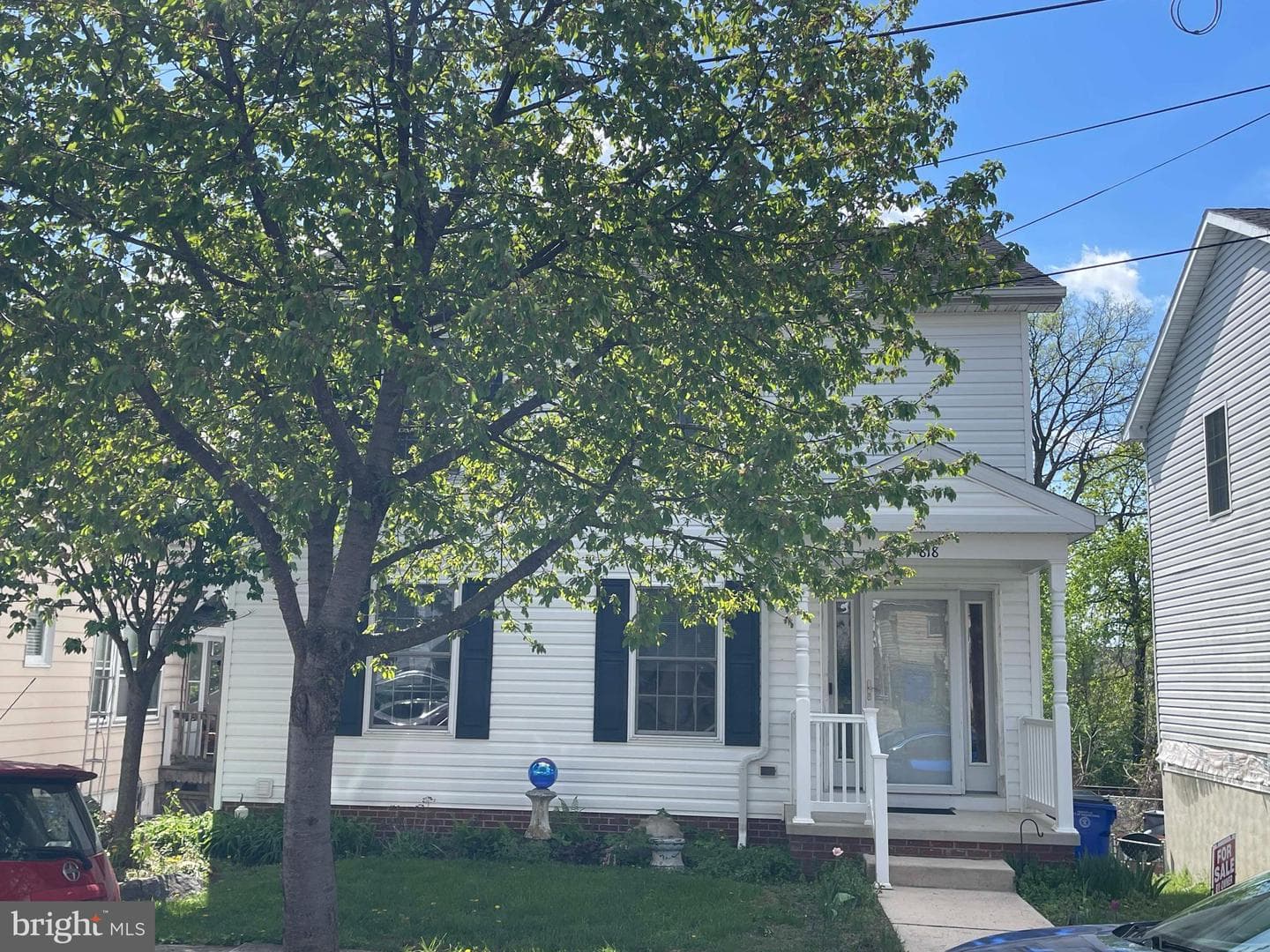 818 View Street photo 2
