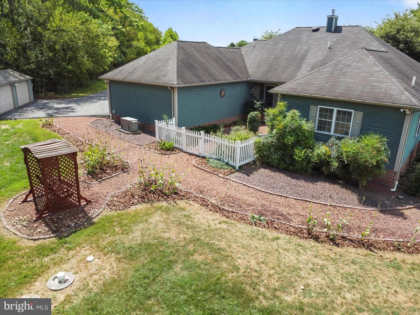 5423 Porterstown Road photo 16
