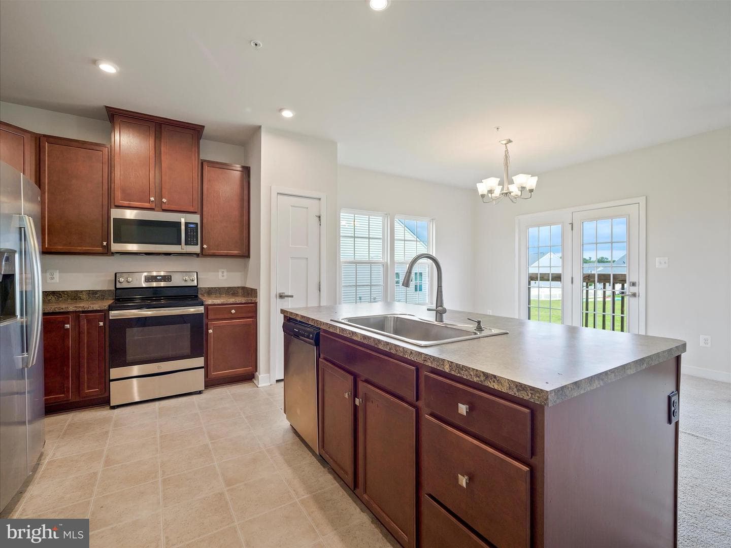 18211 Brownstone Place photo 13