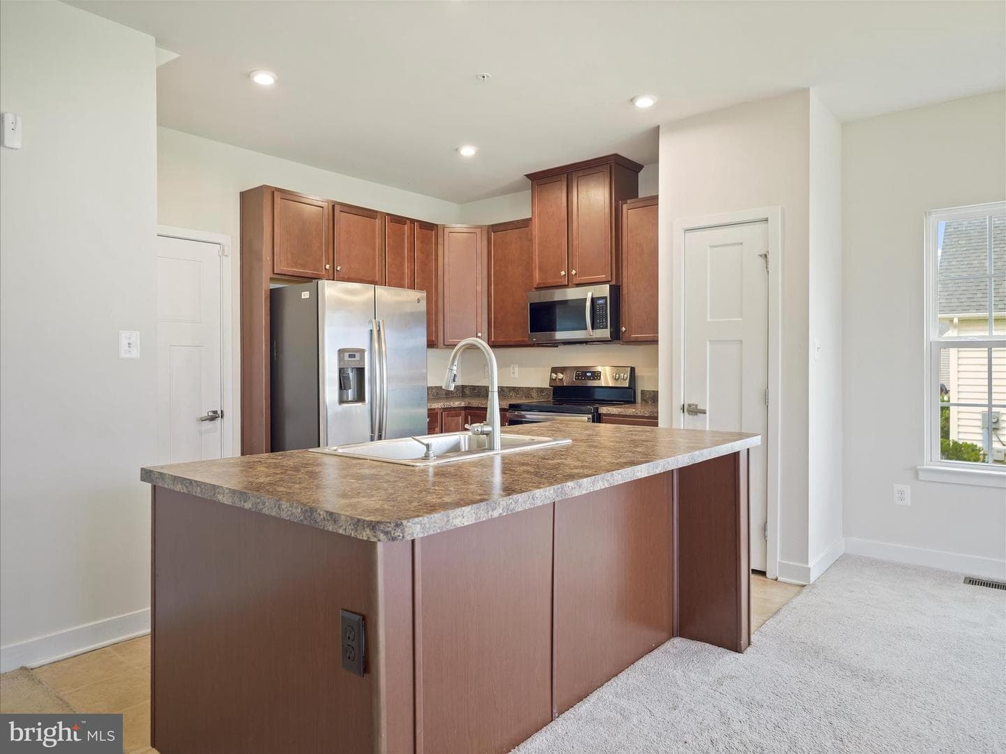 18211 Brownstone Place photo 14