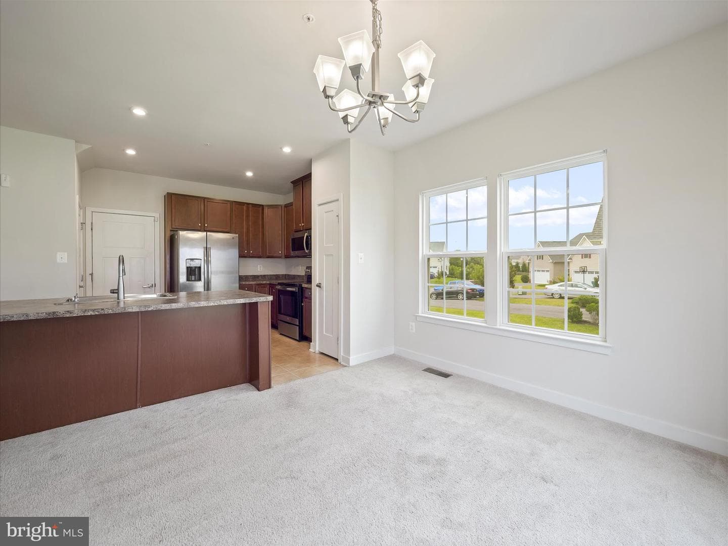 18211 Brownstone Place photo 9