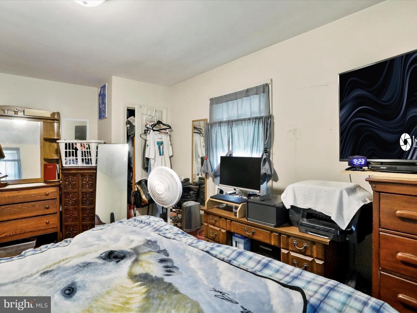 843 Frederick Street photo 19