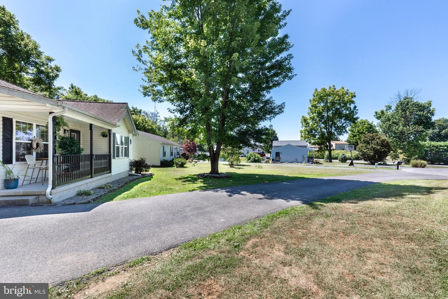 17005 Newcastle Court photo 56