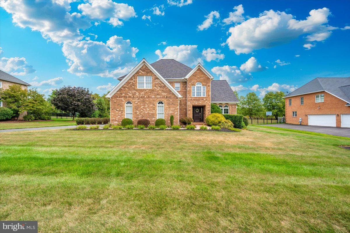 11013 Shalom Lane photo 2
