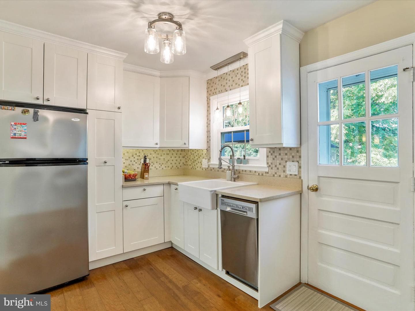18615 Preston Road photo 4