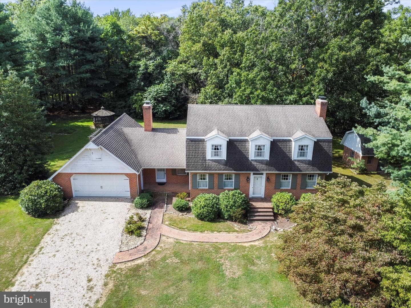 22161 Pondsville Road photo 12