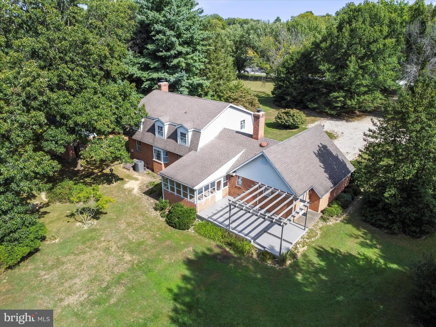 22161 Pondsville Road photo 14