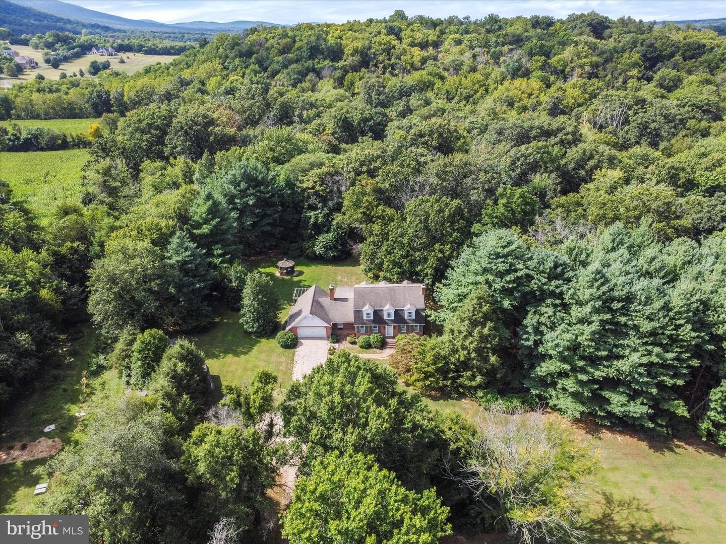 22161 Pondsville Road photo 24