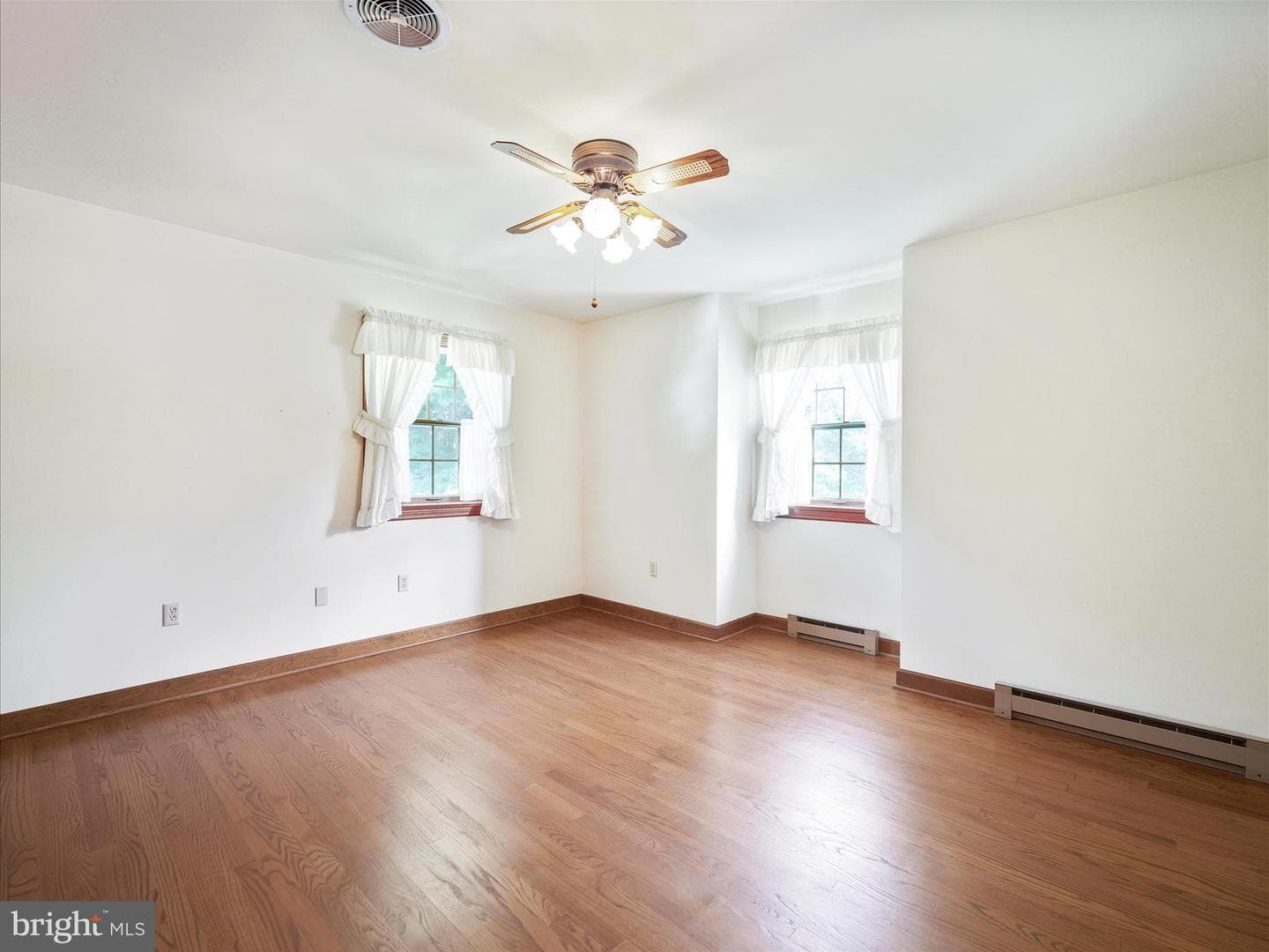 22161 Pondsville Road photo 54