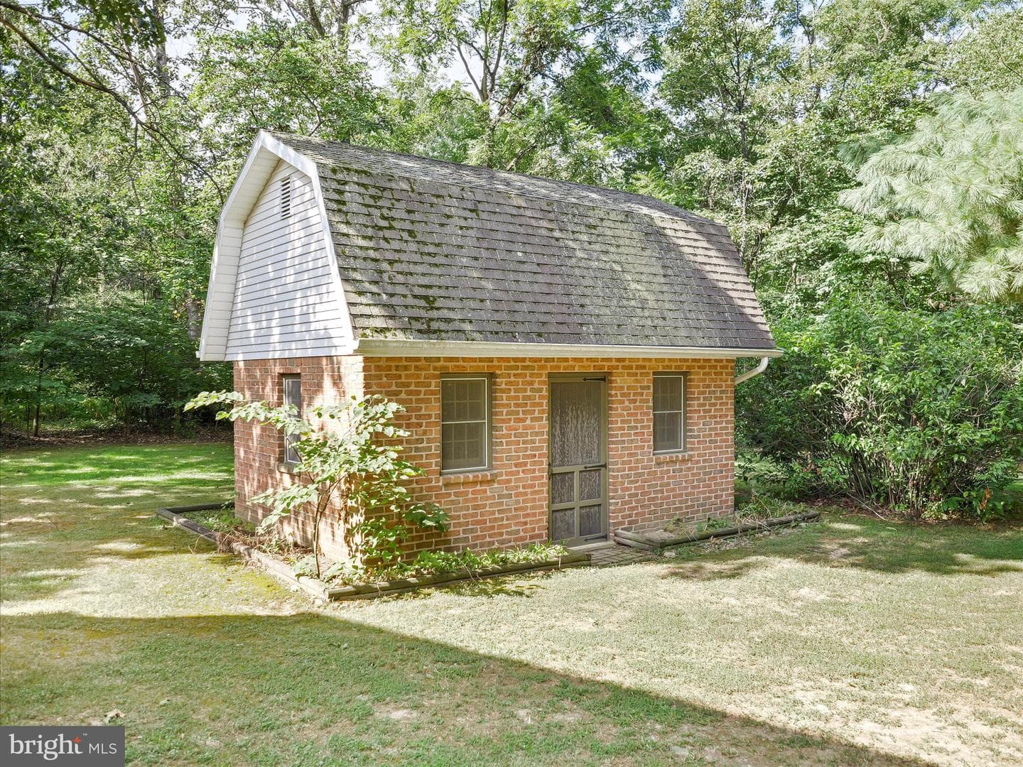 22161 Pondsville Road photo 75