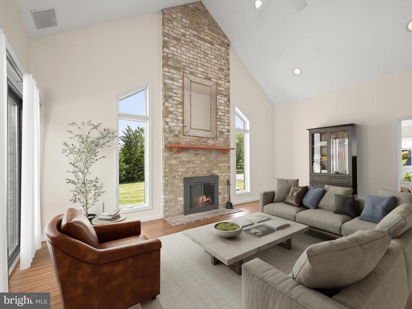 10642 Hershey Drive photo 3