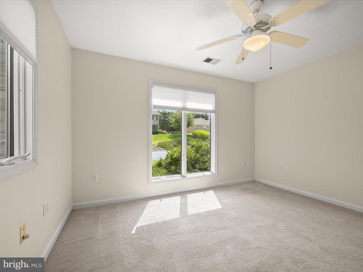 10642 Hershey Drive photo 48