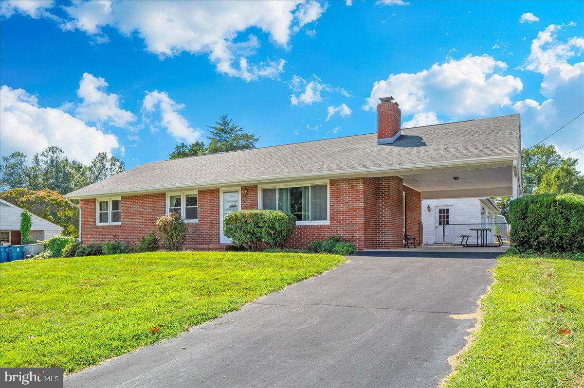 12026 Christy Avenue photo 2