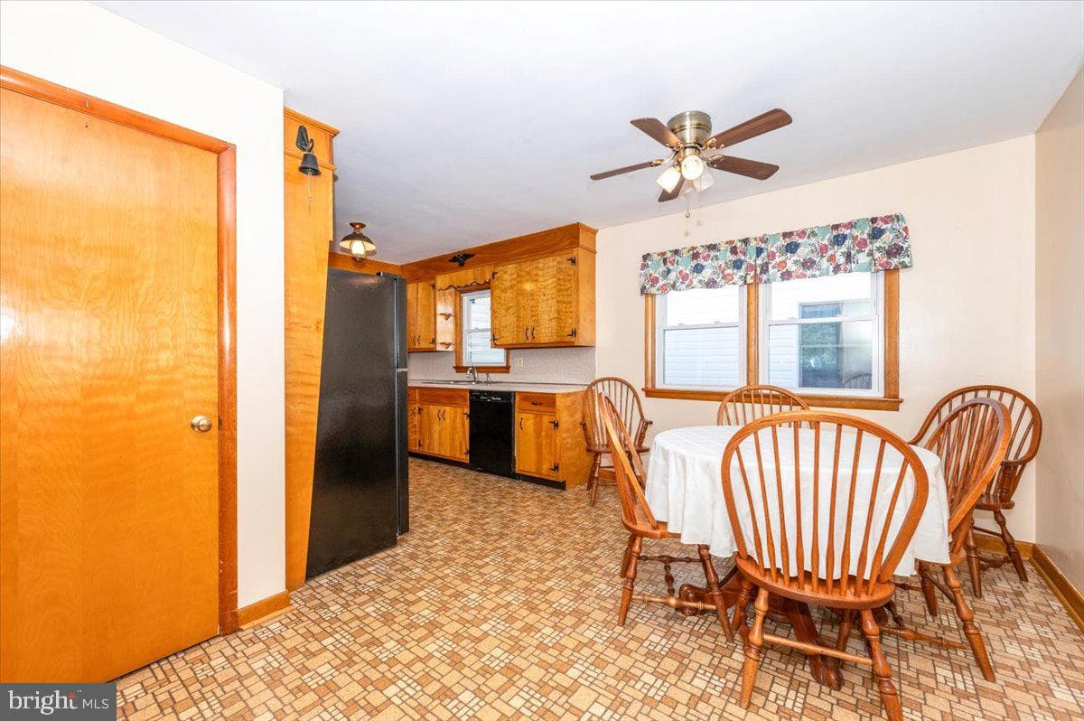 12026 Christy Avenue photo 9